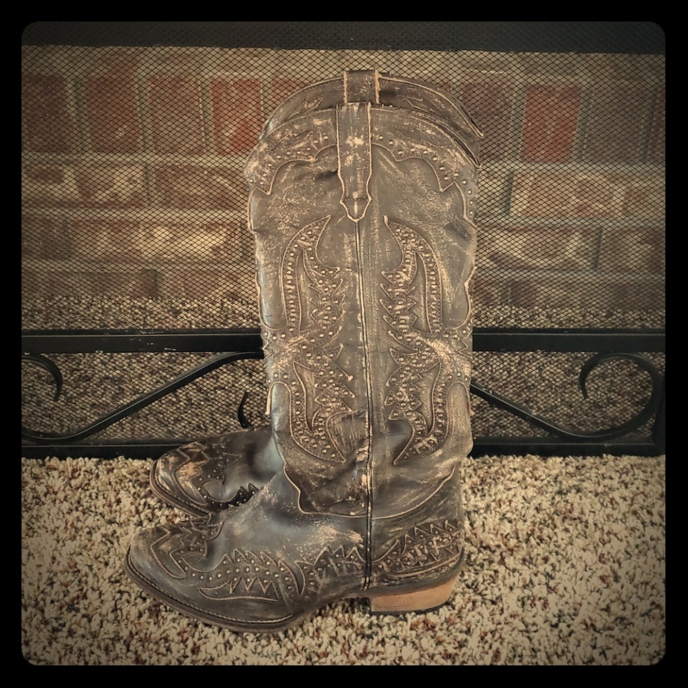 Leather boots